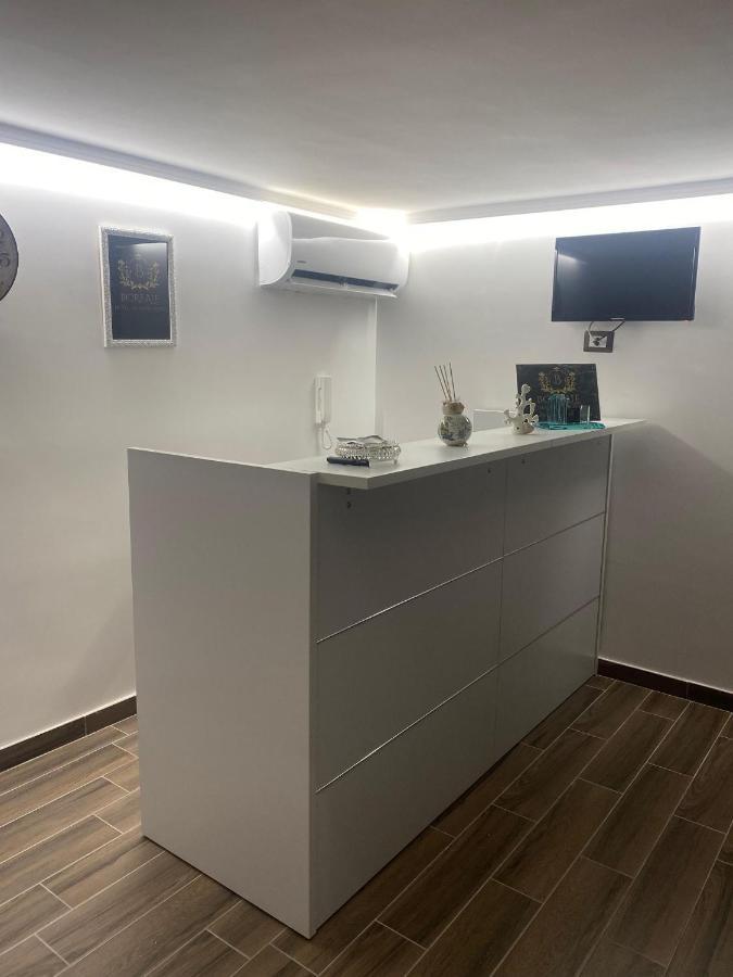 Beb Boreale Hotel Наполи Екстериор снимка