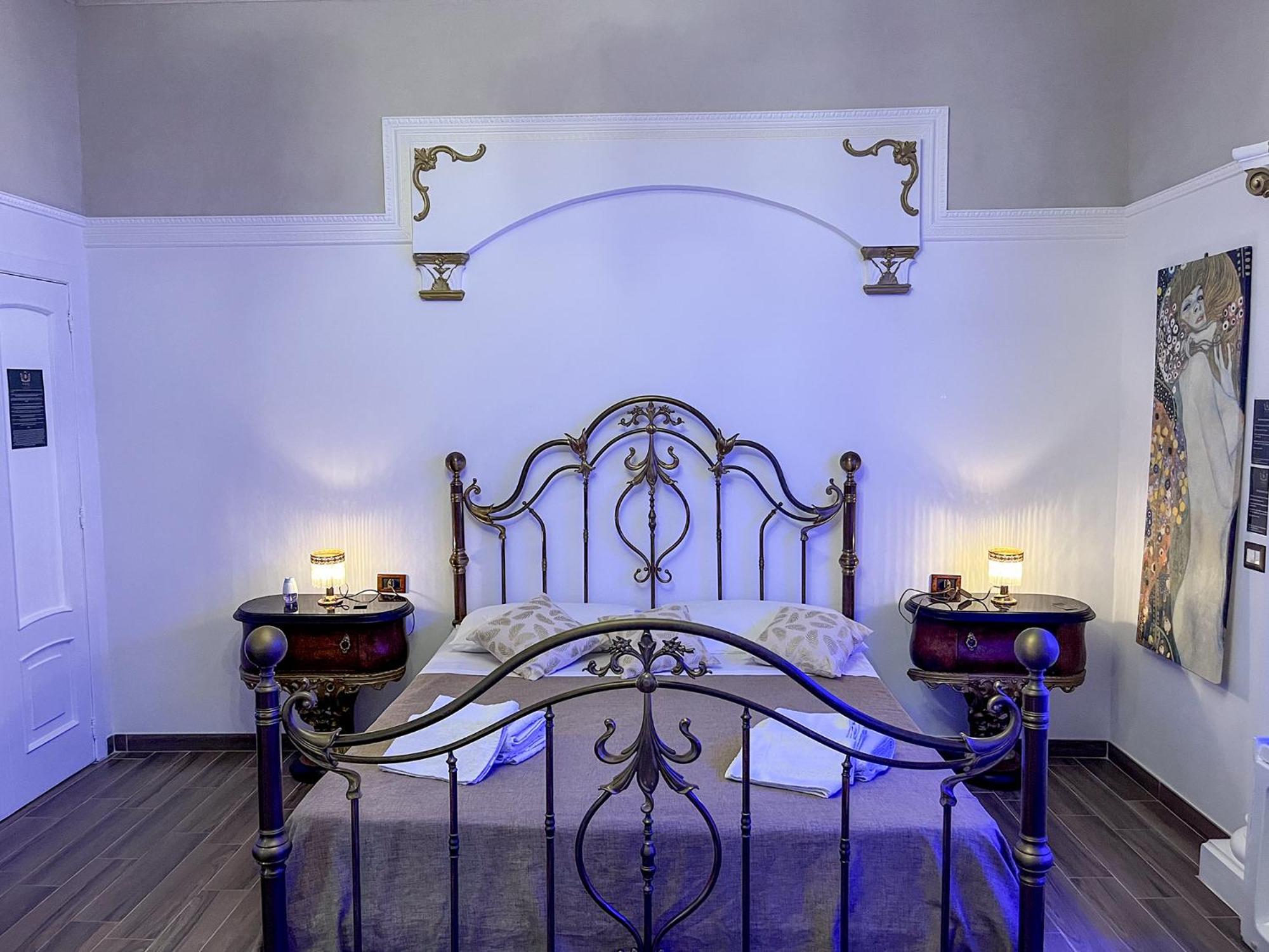 Beb Boreale Hotel Наполи Екстериор снимка